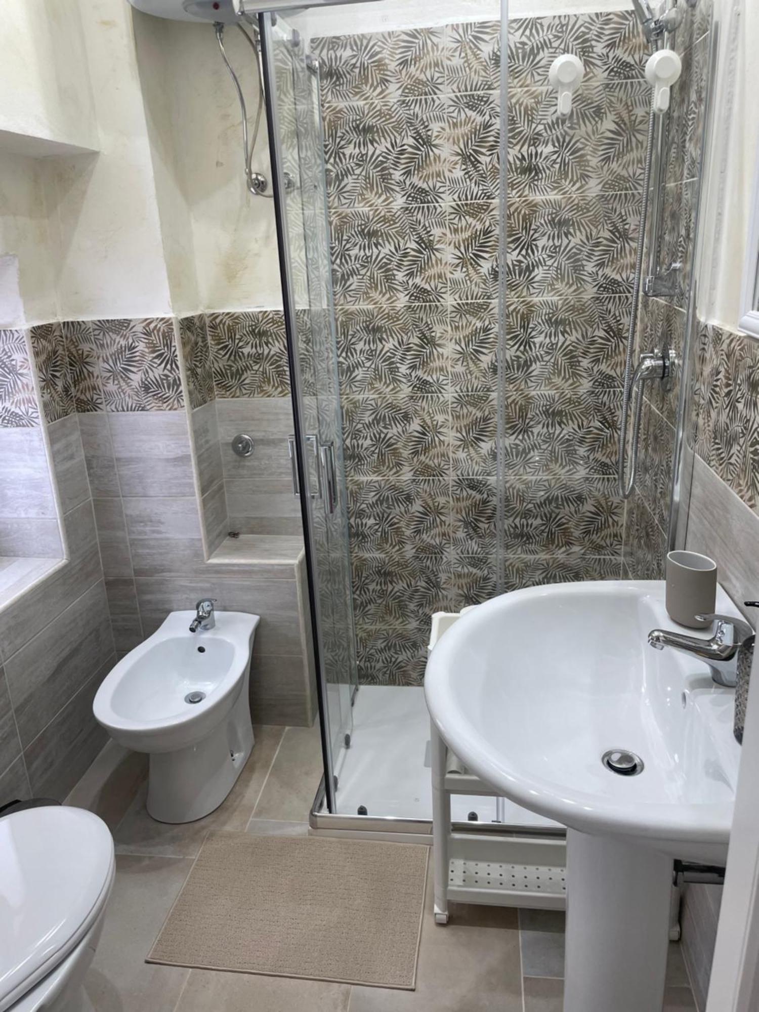 Piazza Palestro Apartment *